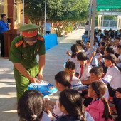 Hoạt động tuyên truyền, giáo dục pháp luật về trật tự, an toàn giao thông cho học sinh các trường THCS trên địa bàn xã Liêu Tú