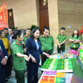 Phát động phong trào đọc sách: “Công an nhân dân theo lời Bác dạy - Đổi mới tư duy - Nâng cao tri thức - Chính quy hiện đại - Vì Đảng, vì dân"