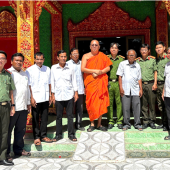 Công an xã Trần Đề thăm, chúc Tết Chôl Chnăm Thmây năm 2026 của đồng bào Khmer