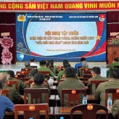 Công an xã Trường Long phối hợp tổ chức thành công hội nghị tập huấn nhận diện và đấu tranh phòng, chống chiến lược “diễn biến hòa bình” trong tình hình mới