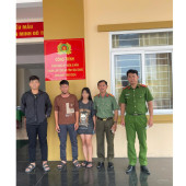 Công an phường Ngã Bảy tích cực hỗ trợ bé gái bị lạc về với gia đình