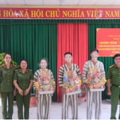 Trại tạm giam số 1 tổ chức chương trình "Ánh sáng và niềm tin ”