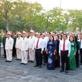 Công an TP. Cần Thơ thành kính tri ân các anh hùng liệt sĩ nhân kỷ niệm 51 năm Ngày Giải phóng miền Nam, thống nhất đất nước