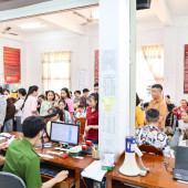 “Hết việc chứ không hết giờ”: Lực lượng Công an Cần Thơ tận tụy phục vụ Nhân dân trong kì nghỉ lễ