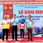 Lực lượng Công an cơ sở thành phố Cần Thơ: vừa đảm bảo an ninh, trật tự vừa đạt thành tích cao tại đại hội thể dục thể thao năm 2026.