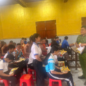 Chi đoàn Công an xã Thuận Hòa tuyên truyền phòng, chống tệ nạn xã hội và ma túy