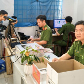 Công an phường Trung Nhứt tăng cường cấp căn cước, định danh điện tử phục vụ Nhân dân