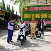 Kỹ năng lái xe an toàn: Hành trang không thể thiếu cho học sinh trung học phổ thông