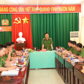 Đại tá Bùi Đức An kiểm tra công tác cai nghiện và hỗ trợ tái hòa nhập cộng đồng tại Cơ sở số 2