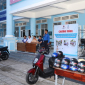 CSGT Cần Thơ: Mang kỹ năng lái xe an toàn đến với học sinh dân tộc nội trú