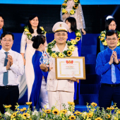 TUỔI TRẺ CÔNG AN THÀNH PHỐ CẦN THƠ: NHỮNG ĐÓA HOA TRONG VƯỜN BÁC