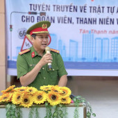 Hơn 1.300 học sinh, đoàn viên xã Tân Thạnh được tuyên truyền về an toàn giao thông