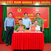 Công an phường Cái Khế ký kết chương trình phối hợp đẩy mạnh  phong trào toàn dân bảo vệ an ninh Tổ quốc