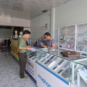 Công an xã Lương Tâm tăng cường tuyên truyền, vận động các hộ kinh doanh SIM điện thoại chấp hành nghiêm quy định pháp luật