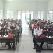 Công an xã Vị Thanh 1 triển khai thực hiện Chiến dịch “60 ngày đêm” hướng dẫn người dân kích hoạt và tích hợp thông tin, dữ liệu trên VNeID mức 2