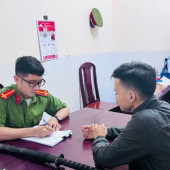 Nhu Gia: Khi người dân chủ động giao nộp vũ khí tự chế