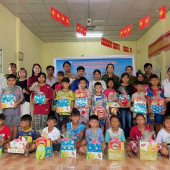Công an phường Mỹ Xuyên lan tỏa tinh thần “Gần dân nhất” qua Chương trình “Trao gửi yêu thương”