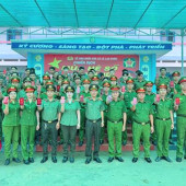Công an thành phố Cần Thơ đồng loạt ra quân “Chiến dịch Mùa hè số cùng VNeID”
