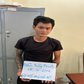 Cơ quan Cảnh sát điều tra, Công an thành phố Cần Thơ thi hành lệnh bắt bị can để tạm giam về tội sử dụng trái phép chất ma túy