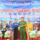 Phường Thuận Hưng sôi nổi chuỗi hoạt động thể thao, văn hóa và an sinh xã hội chào mừng lễ Kỳ yên Thượng điền - Đình Thuận Hưng năm