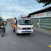 Công an xã Vĩnh Trinh thực hiện chiến dịch “60 ngày đêm” hướng dẫn người dân kích hoạt và tích hợp thông tin, dữ liệu trên VNeID mức độ 2.