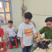 Qua 25 ngày Lan tỏa hiệu quả Chiến dịch “60 ngày đêm” hỗ trợ người dân kích hoạt và tích hợp dữ liệu trên VneID mức 2