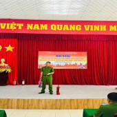 Công an phường An Bình tổ chức tuyên truyền công tác phòng cháy, chữa cháy và cứu nạn, cứu hộ.