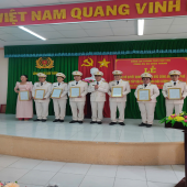 Công an xã Châu Thành tổ chức Lễ Công bố Quyết định của Giám đốc Công an thành phố về thăng cấp bậc hàm, nâng lương năm 2026