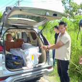 Hòa Tú: Bắt quả tang đối tượng chở thuê gần 3.000 bao thuốc lá lậu bằng xe ô tô
