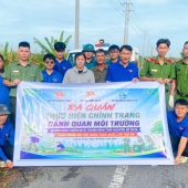 Chi đoàn và Chi hội Phụ nữ Công an xã Trường Thành xung kích vì những tuyến đường xanh - sạch - an toàn