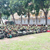Chiến sĩ nghĩa vụ Công an thành phố Cần Thơ hào hứng nhận nhiệm vụ công tác sau khi hoàn thành huấn luyện