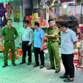 Công an xã Trường Long phối hợp thực hiện đảm bảo trật tự, an toàn giao thông – trật tự công cộng