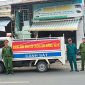 KIỂM TRA, XỬ LÝ LẤN CHIẾM LÒNG, LỀ ĐƯỜNG, LẬP LẠI TRẬT TỰ, AN TOÀN GIAO THÔNG TRÊN ĐỊA BÀN XÃ THẠNH XUÂN