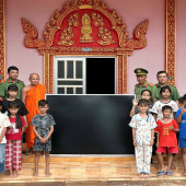 Công an xã Liêu Tú đồng hành cùng sư sãi chăm lo  sự nghiệp giáo dục vùng đồng bào Khmer
