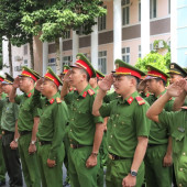 Công an thành phố Cần Thơ khai mạc tập huấn điều lệnh, quân sự, võ thuật Công an nhân dân năm 2026