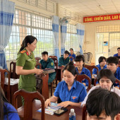 Công an xã Tân Phước Hưng phối hợp tuyên truyền nâng cao nhận thức, kỹ năng phòng chống tệ nạn xã hội, phòng chống ma túy cho đoàn viên, thanh niên