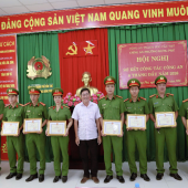 Công an phường Hưng Phú tổ chức Hội nghị sơ kết công tác Công an 6 tháng đầu năm và triển khai nhiệm vụ trọng tâm 6 tháng cuối năm 2026