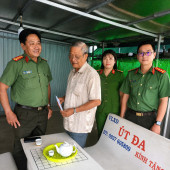 Công an xã Mỹ Phước lan tỏa nghĩa tình qua hoạt động tri ân thương binh nhân kỷ niệm Ngày Thương binh - Liệt sĩ 27/7