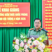 Công an thành phố Cần Thơ khai giảng lớp bồi dưỡng kiến thức quốc phòng và an ninh đối tượng 4 năm 2026