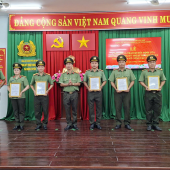 Phòng Kỹ thuật nghiệp vụ và Ngoại tuyến tổ chức Lễ công bố và trao quyết định về công tác cán bộ