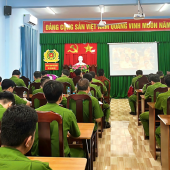 Trại tạm giam số 2 linh hoạt triển khai học tập, quán triệt Nghị quyết Đại hội XIV của Đảng