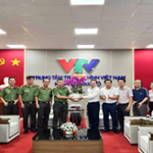 PHÒNG AN NINH CHÍNH TRỊ NỘI BỘ: THĂM, CHÚC MỪNG CÁC CƠ QUAN THÔNG TẤN, BÁO CHÍ TRÊN ĐỊA BÀN NHÂN KỶ NIỆM 101 NĂM NGÀY BÁO CHÍ CÁCH MẠNG VIỆT NAM (21/6/1925 – 21/6/2026).