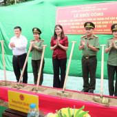 Công an thành phố Cần Thơ khởi công tặng 40 căn nhà cho người dân xã Vị Thủy