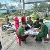 CÔNG AN XÃ VĨNH HẢI CHÚ TRỌNG TUYÊN TRUYỀN CÁC QUY ĐỊNH CỦA PHÁP LUẬT VỀ KHAI THÁC THỦY SẢN