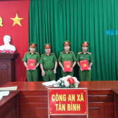 Đảng bộ cơ sở Công an xã Tân Bình tổ chức Lễ công bố Quyết định thành lập 05 Chi bộ trực thuộc