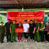 Công an phường Long Bình khởi công sửa chữa nhà cho hộ nghèo từ Chương trình xây dựng 1.000 căn nhà do Công an thành phố Cần Thơ vận động