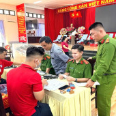 Công an phường Tân Lộc tích cực tham gia Ngày hội hiến máu tình nguyện