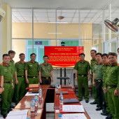 Đảng ủy Công an xã Trường Long tổ chức sinh hoạt chuyên đề
