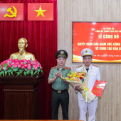 Công an thành phố Cần Thơ công bố quyết định bổ nhiệm Trưởng phòng Quản lý xuất nhập cảnh