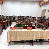 Công an xã Mỹ Tú tổ chức tập huấn, bồi dưỡng nghiệp vụ cho lực lượng an ninh trật tự ở cơ sở